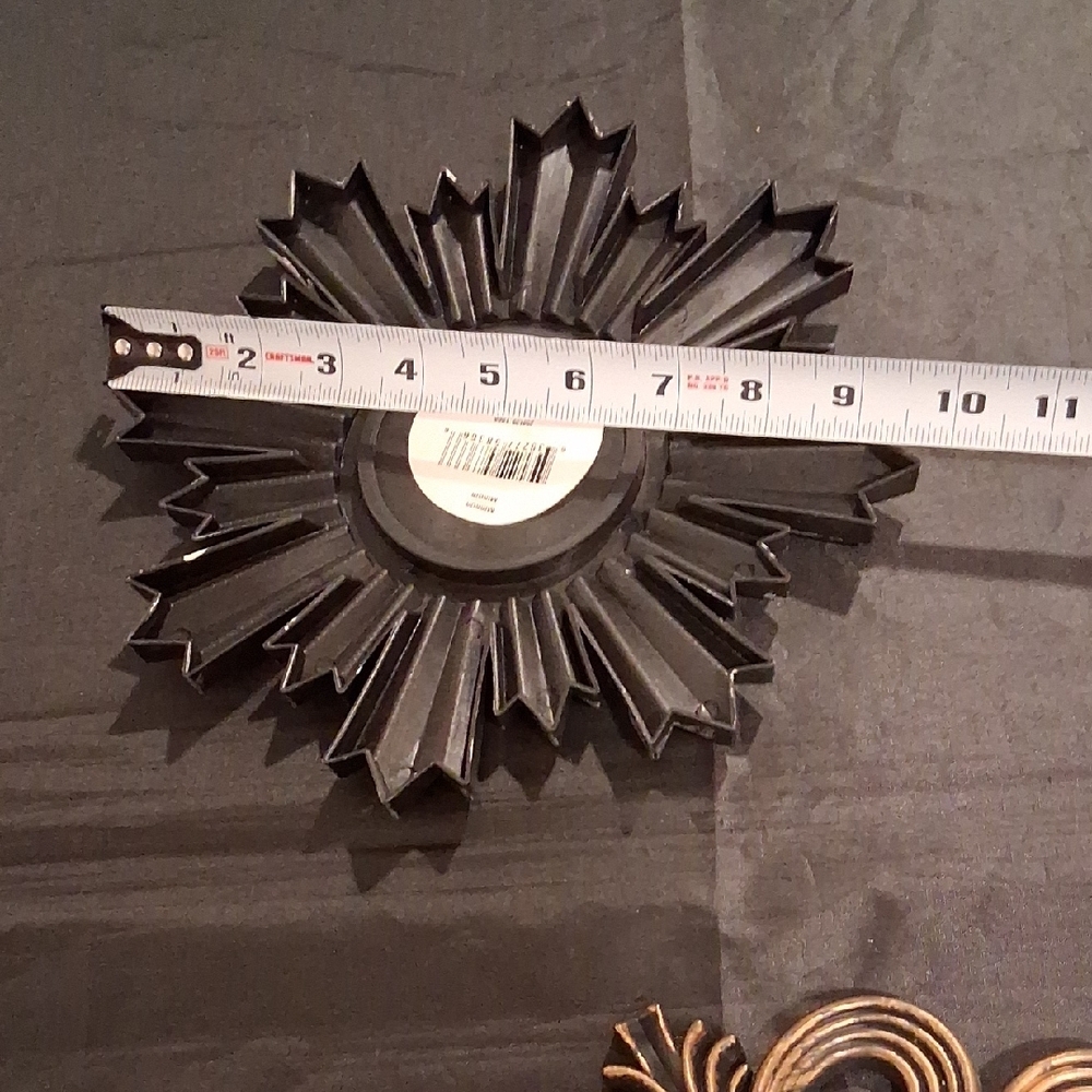 Decorative Plastic Sunburst Wall Mirror Set of 3 in Gold and Silver Tone - Picture 9 of 11